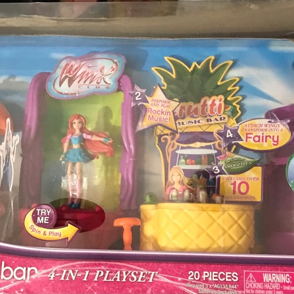 Nickelodeon Winx Frutti Music Bar 4 in 1 Playset 20 Pieces - Picture 3 of 12